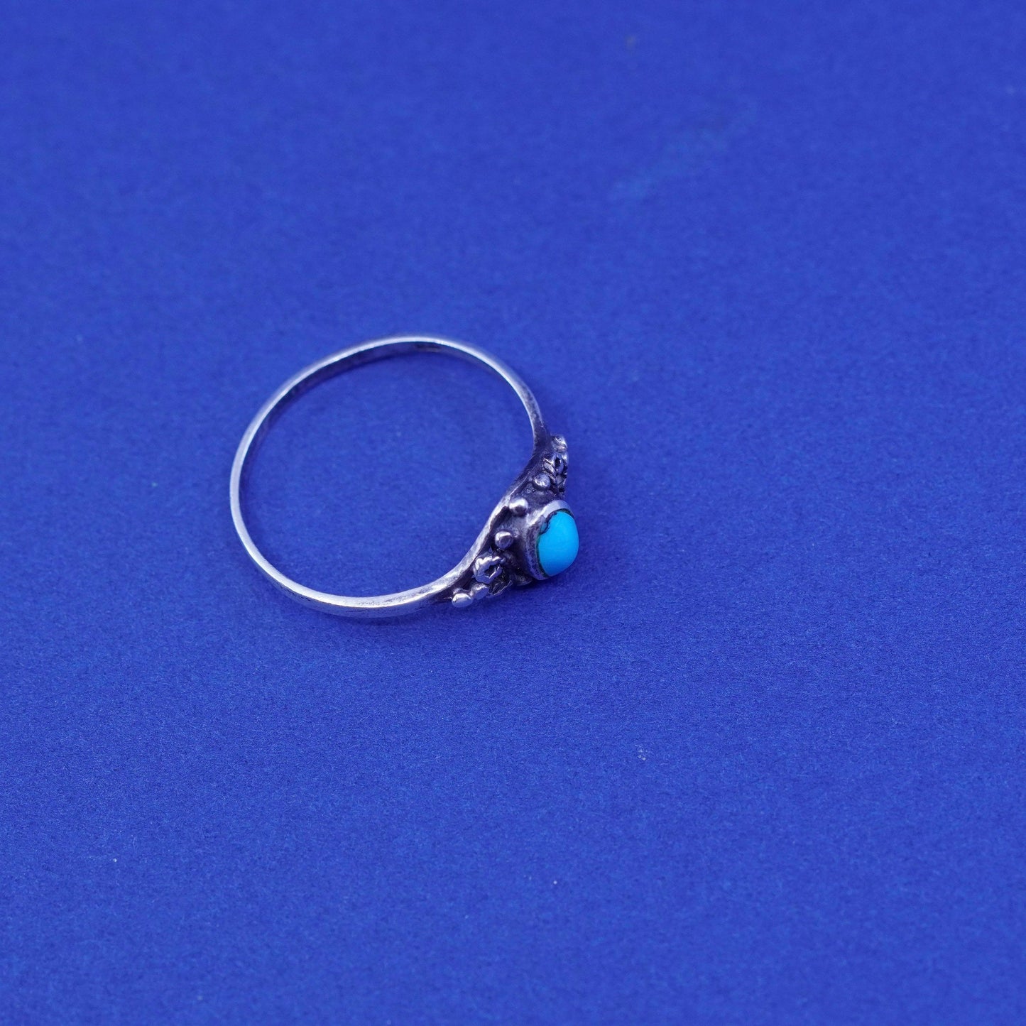 Size 8, Native American, southwestern Sterling 925 silver ring with turquoise