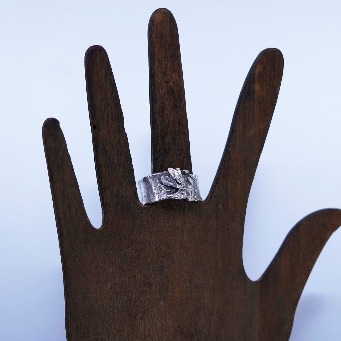 Size 11.5, southwestern free form Sterling 925 silver ring, wide leafy band