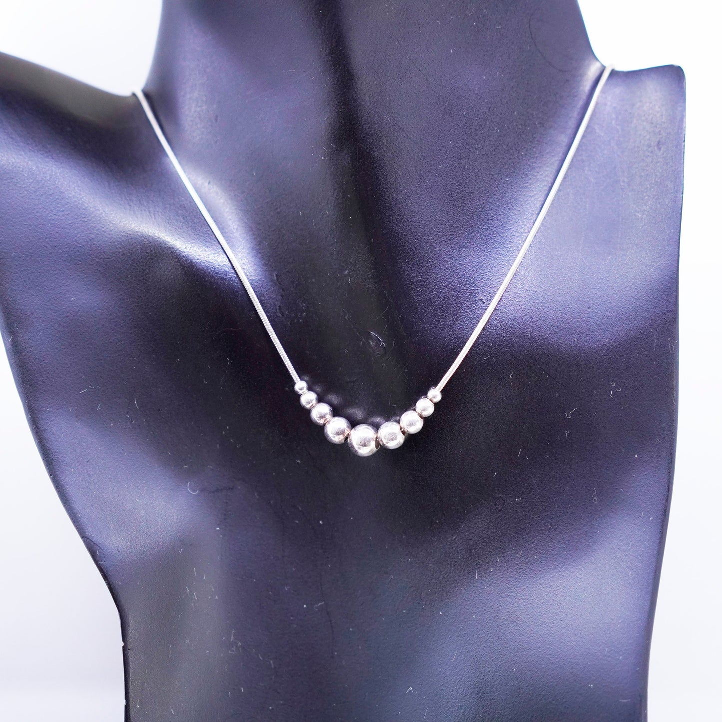 18”, VTG Sterling 925 silver handmade snake necklace graduated beads pendant