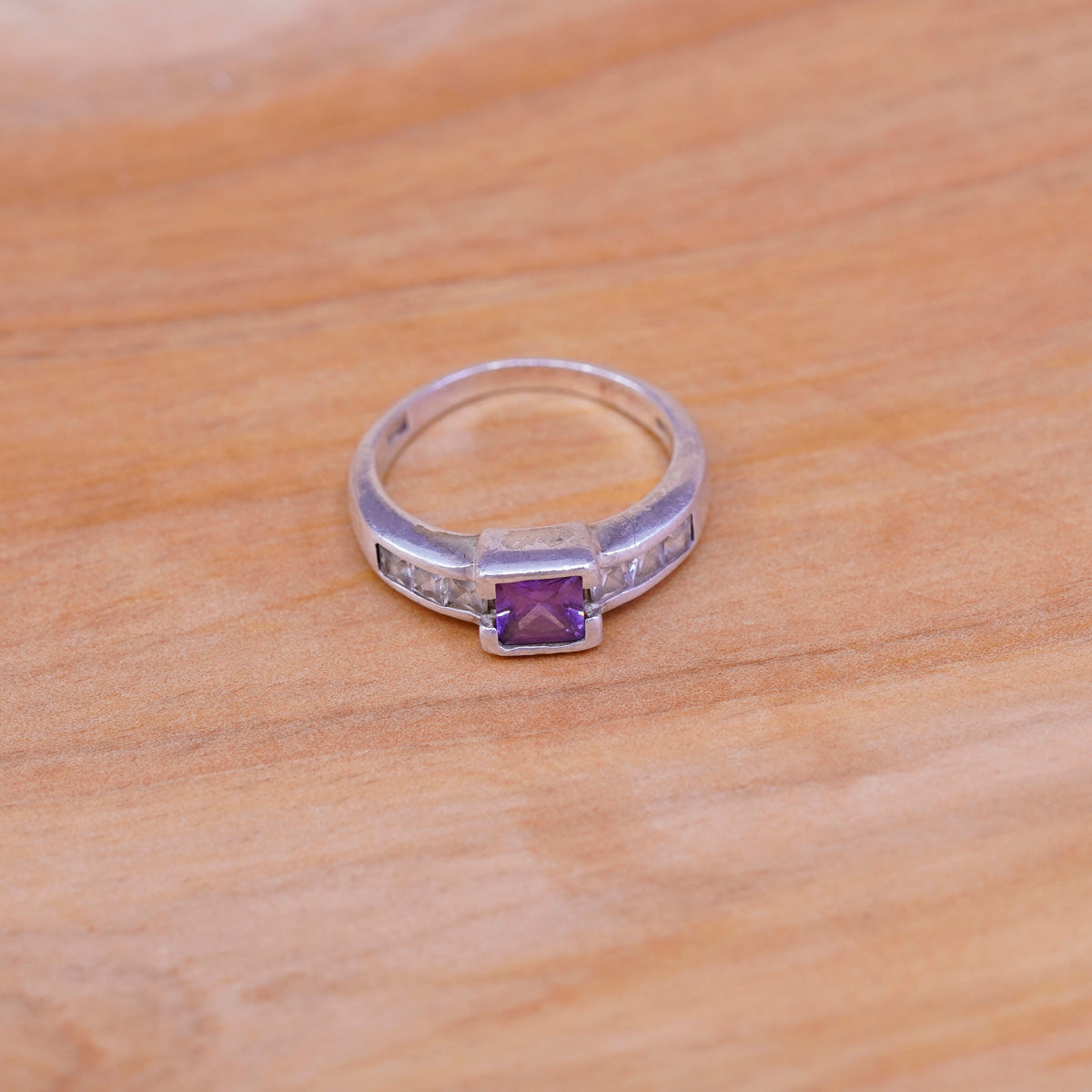 Size 6.75 vintage Sterling 925 silver handmade band ring w/ square amethyst Cz