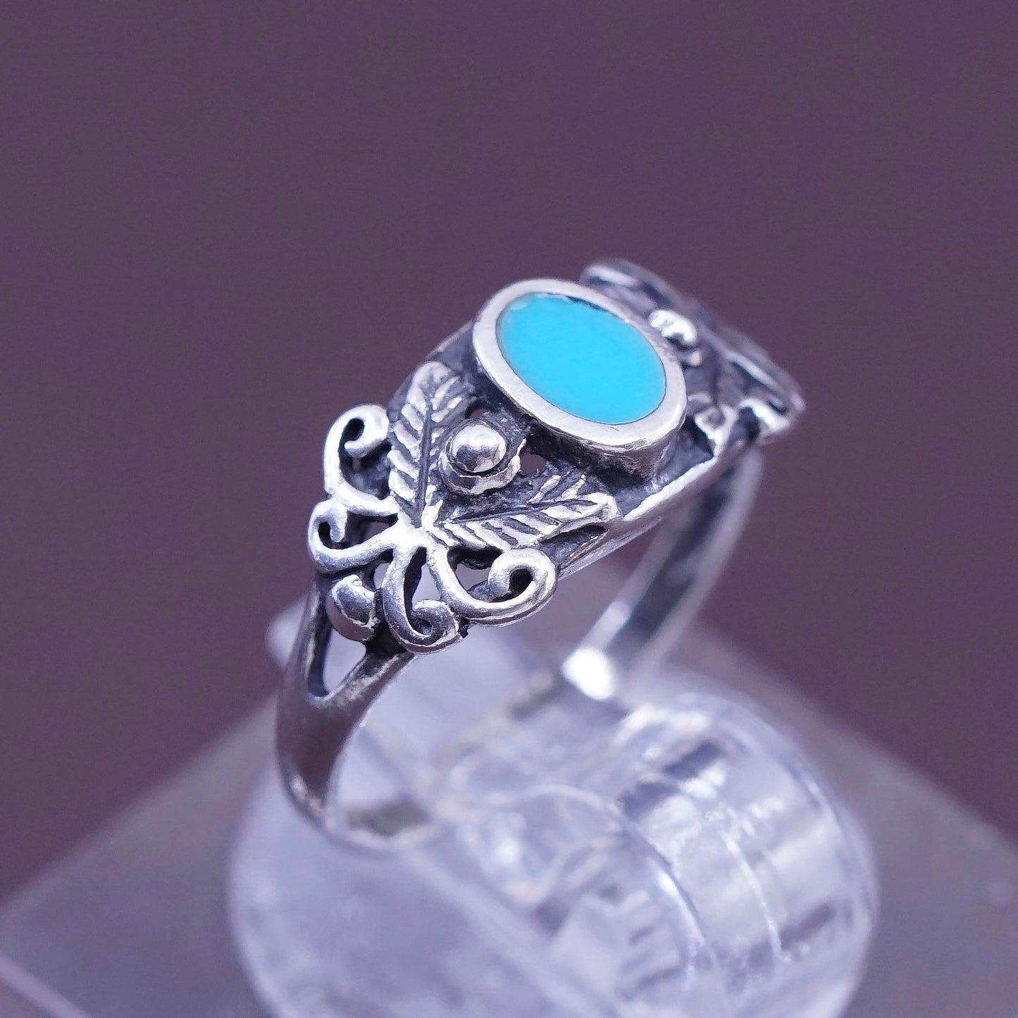 Size 1.5, vtg Sterling 925 silver handmade ring w/ turquoise N filigree flower