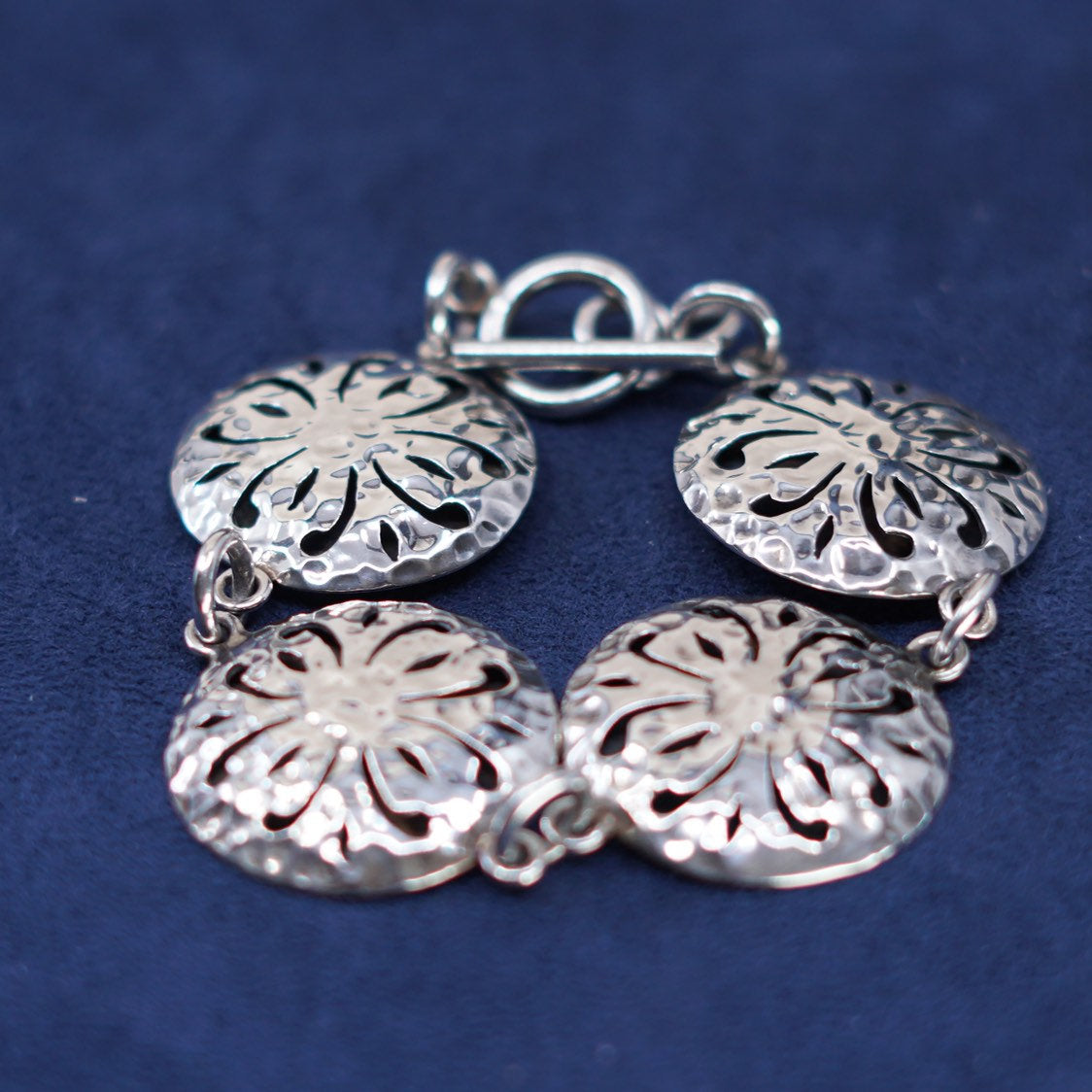 6.75", vtg sterling silver handmade bracelet, 925 filigree puffy disc bracelet