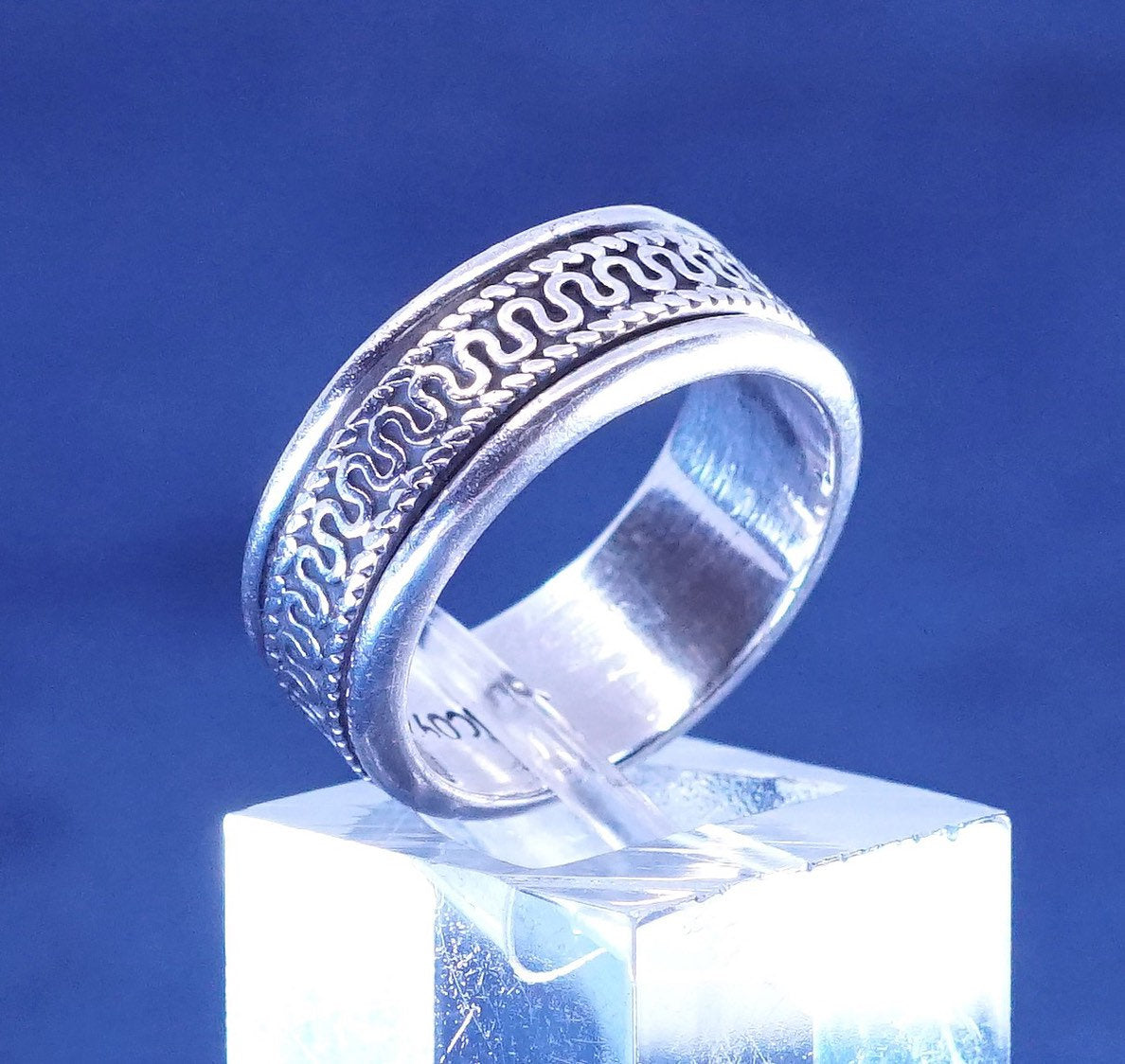 sz 6, vtg sterling silver band with copper around, Mexico 925 spinner ring