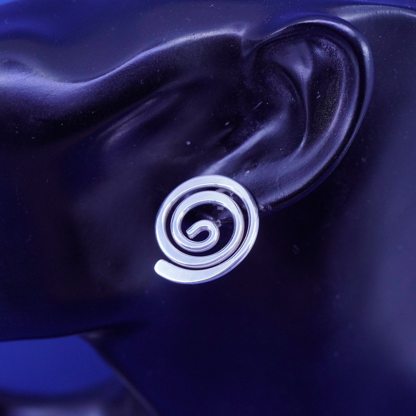 Vintage sterling silver handmade earrings, 925 swirl circle studs
