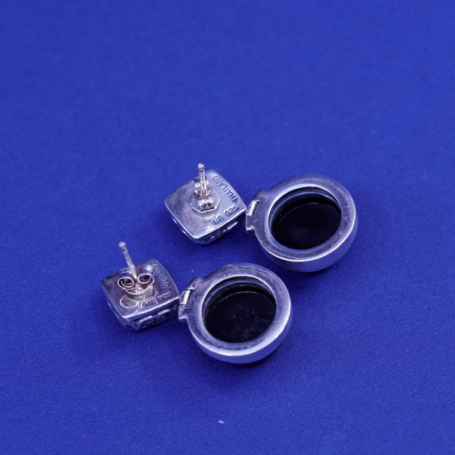 Vintage Sterling 925 Silver Handmade filigree Earrings with round onyx