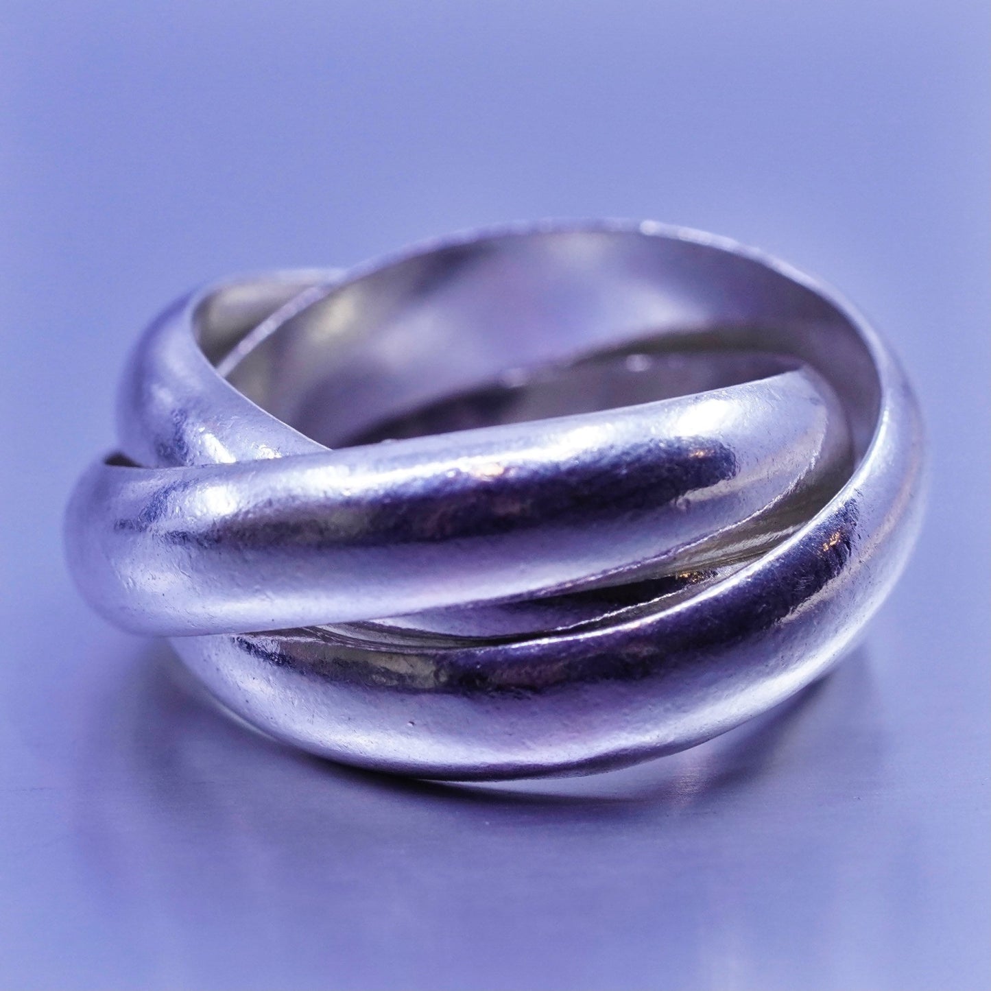 Size 4.75, vintage southwestern Sterling 925 silver entwined ring, multi band