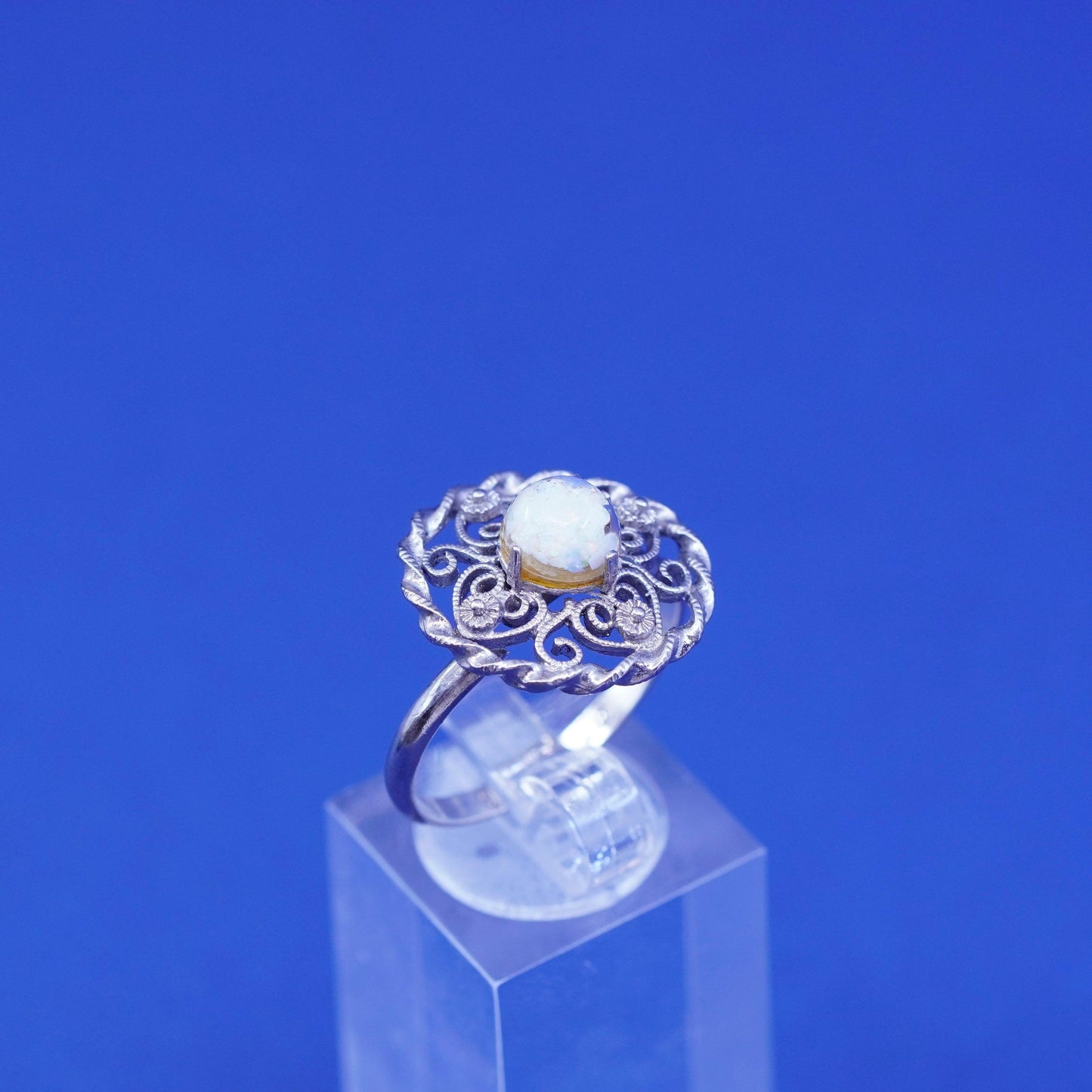 Size 8 Vintage Sterling 925 silver filigree handmade ring with opal