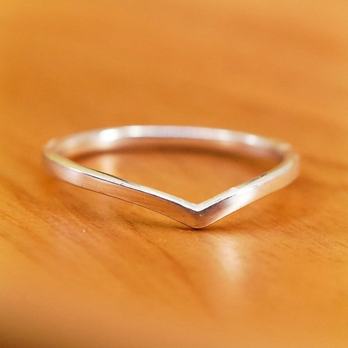 Size 8, vintage Sterling silver handmade ring, 925 thin V shaped band stackable