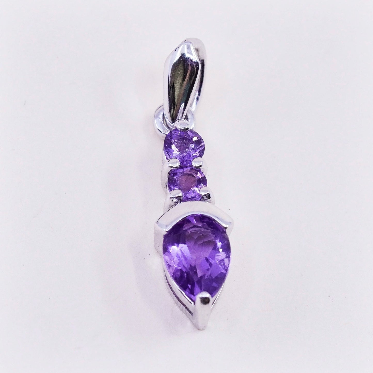 vintage sterling 925 silver pendant with teardrop amethyst