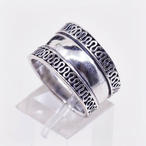 Size 8, Vtg Sterling Silver Handmade ribbed Ring 925 Silver warrior Band