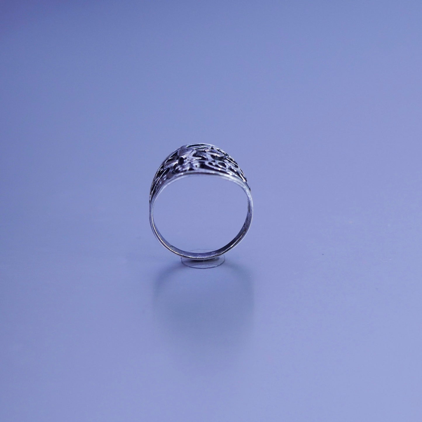 Size 8, vtg southwestern Sterling 925 silver handmade ring, filigree bird band