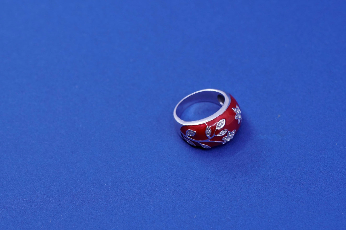 Size 6, vtg Sterling silver handmade ring, 925 red enamel band with flower Cz