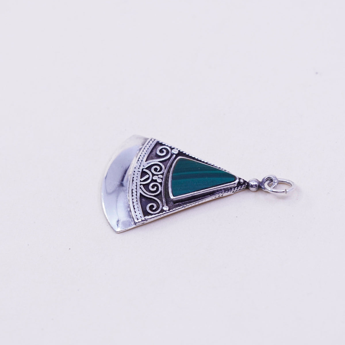 Vintage Mexico sterling 925 silver handmade pendant with malachite