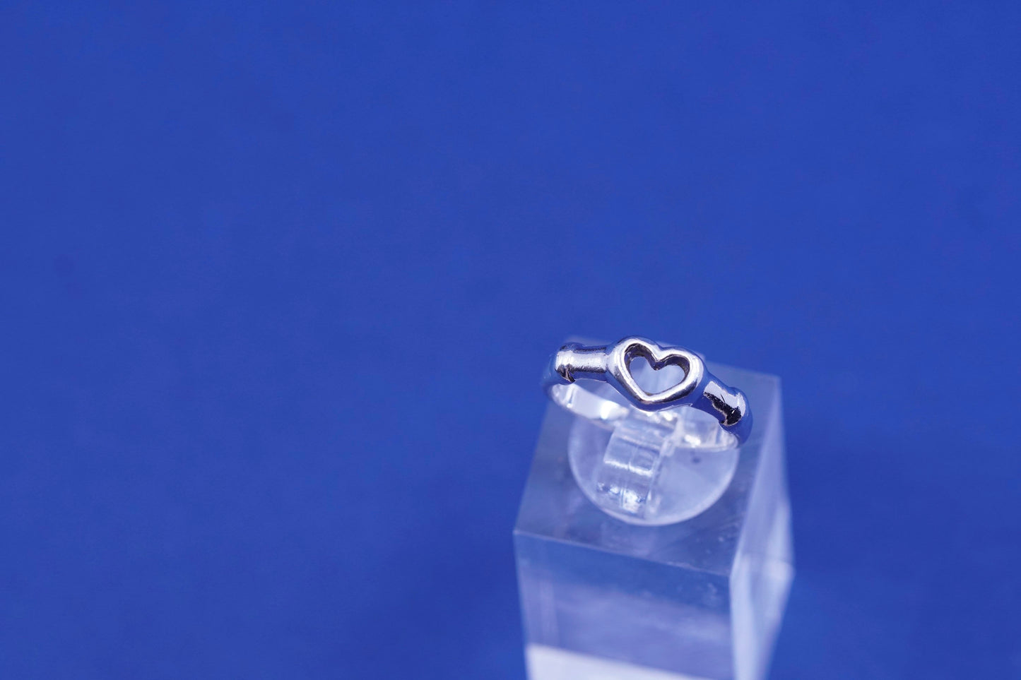 Size 5.75, vintage sterling silver handmade ring, 925 heart band