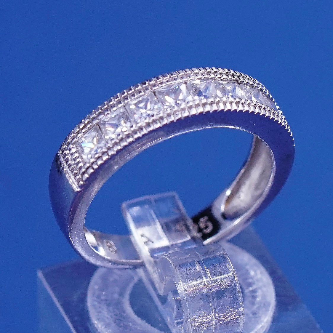 sz 6, vtg Sterling silver wedding ring, 925 band w/ clear crystal