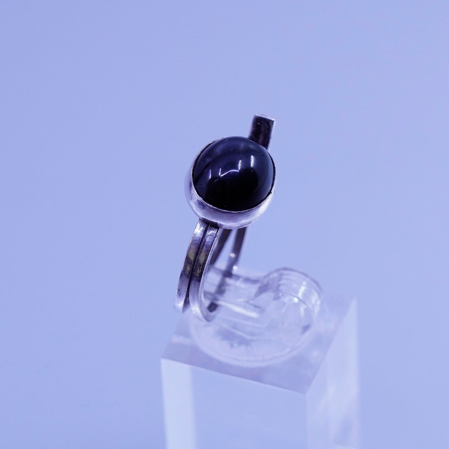 Size 5.25, vintage modern Sterling 925 silver handmade ring with obsidian