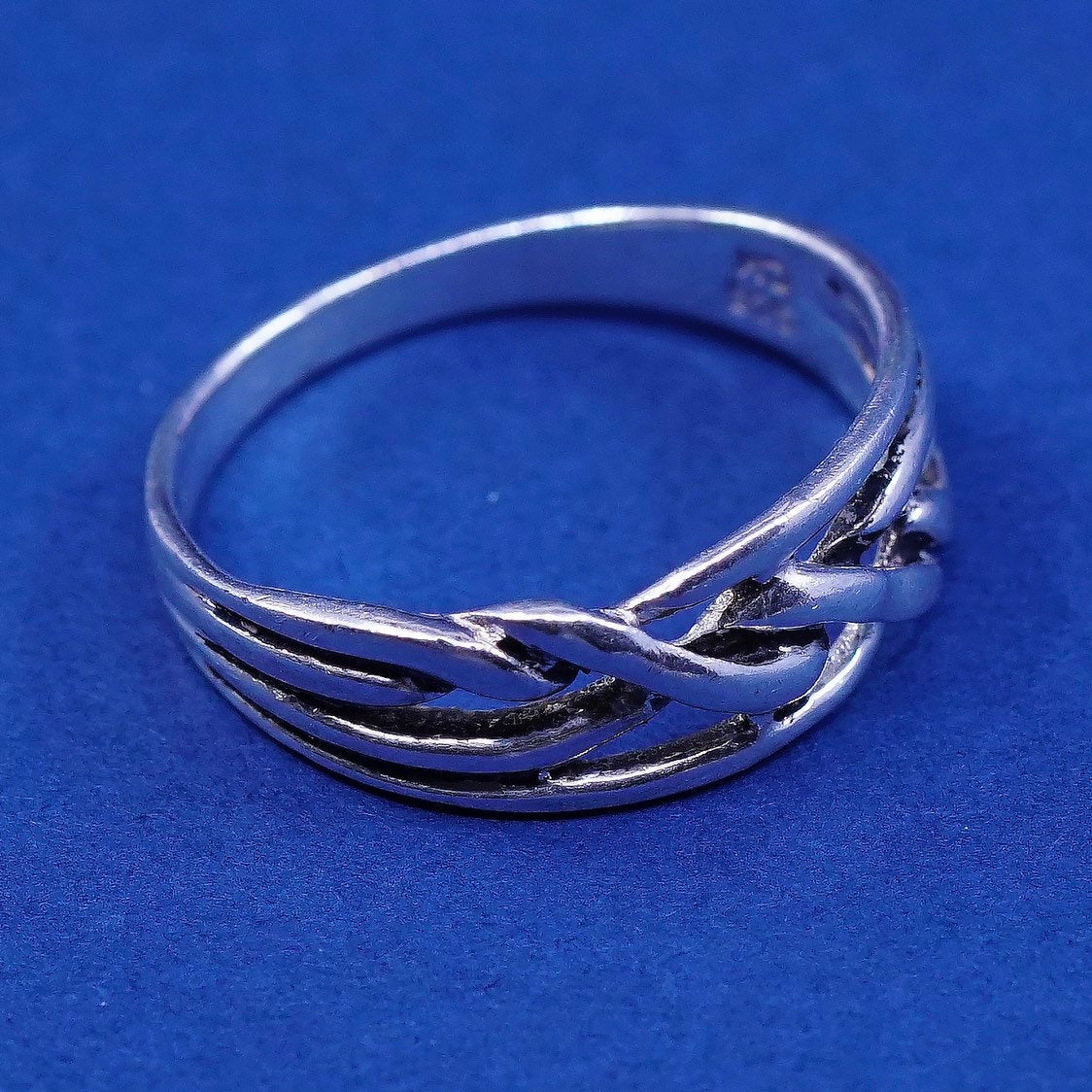 sz 6.75, vtg sterling silver handmade ring, 925 entwined knot band, stamped 925