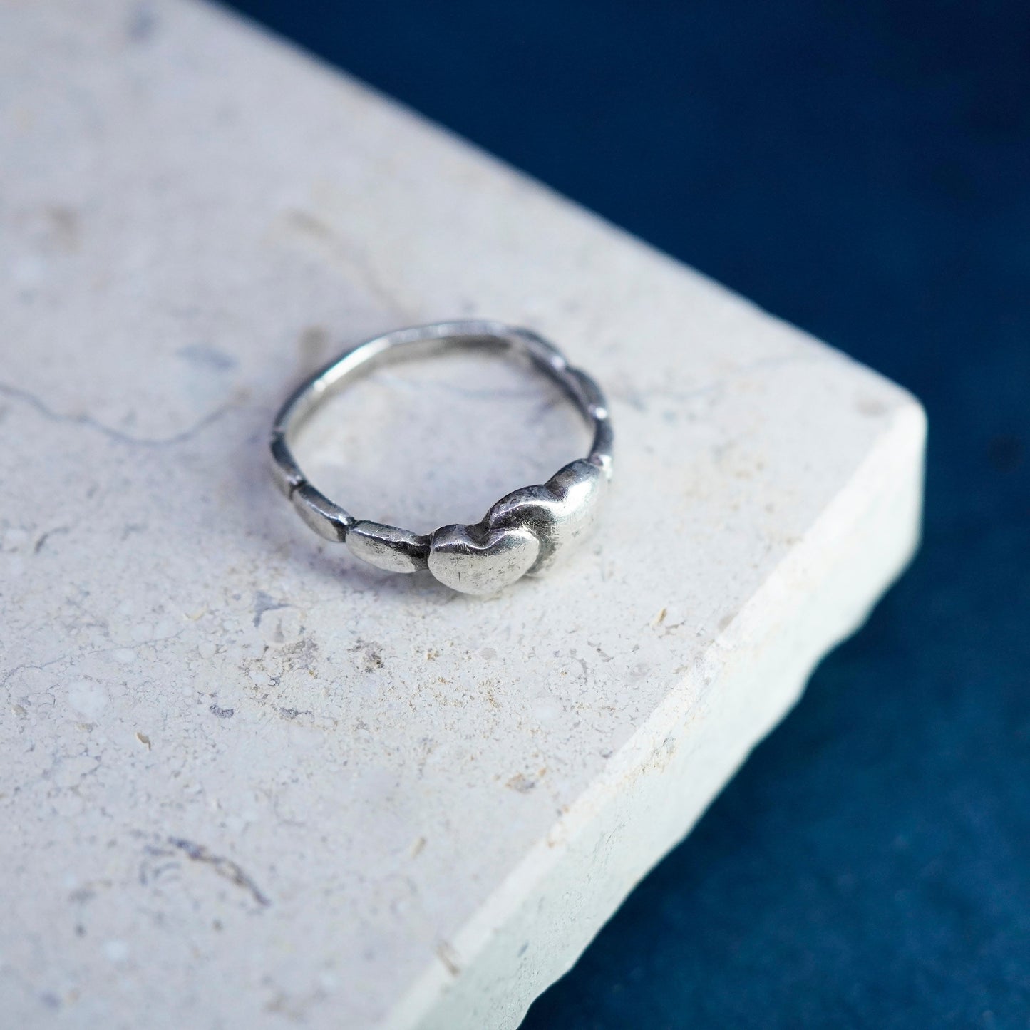 Size 8, vintage sterling silver handmade ring, 925 double heart band