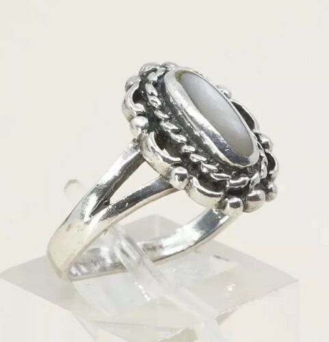 Sz 6.5, Vtg Navajo Sterling Silver Handmade Ring, 925 Silver Band W/ MOP inlay