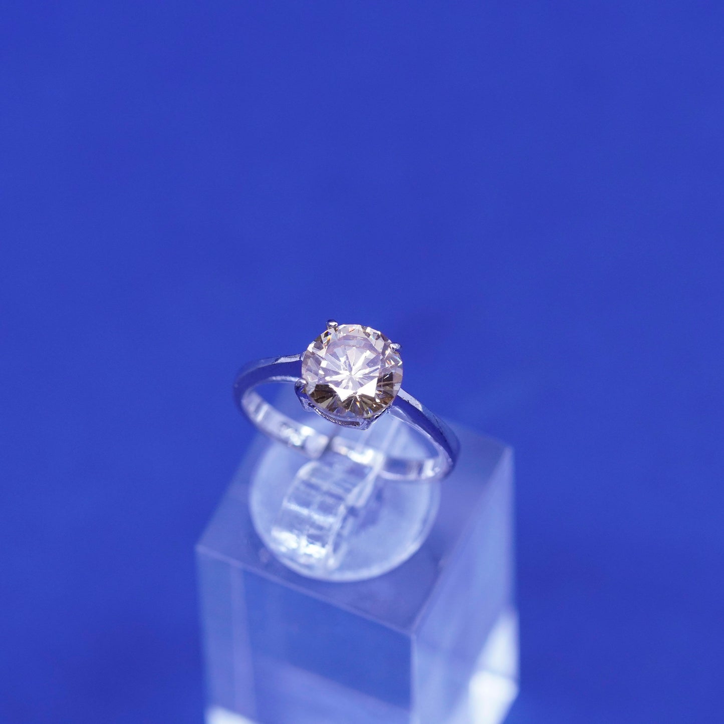 Size 6.25 vintage Sterling 925 silver ring with citrine