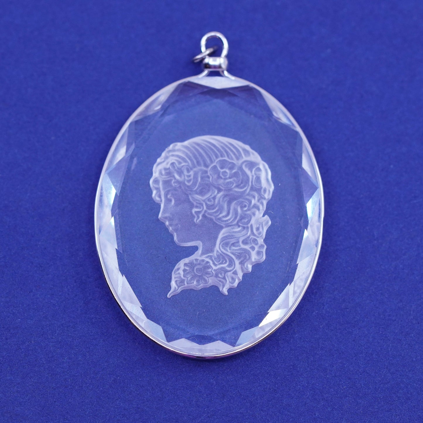 Vintage Sterling 925 silver with oval artisan glass pendant with woman portrait