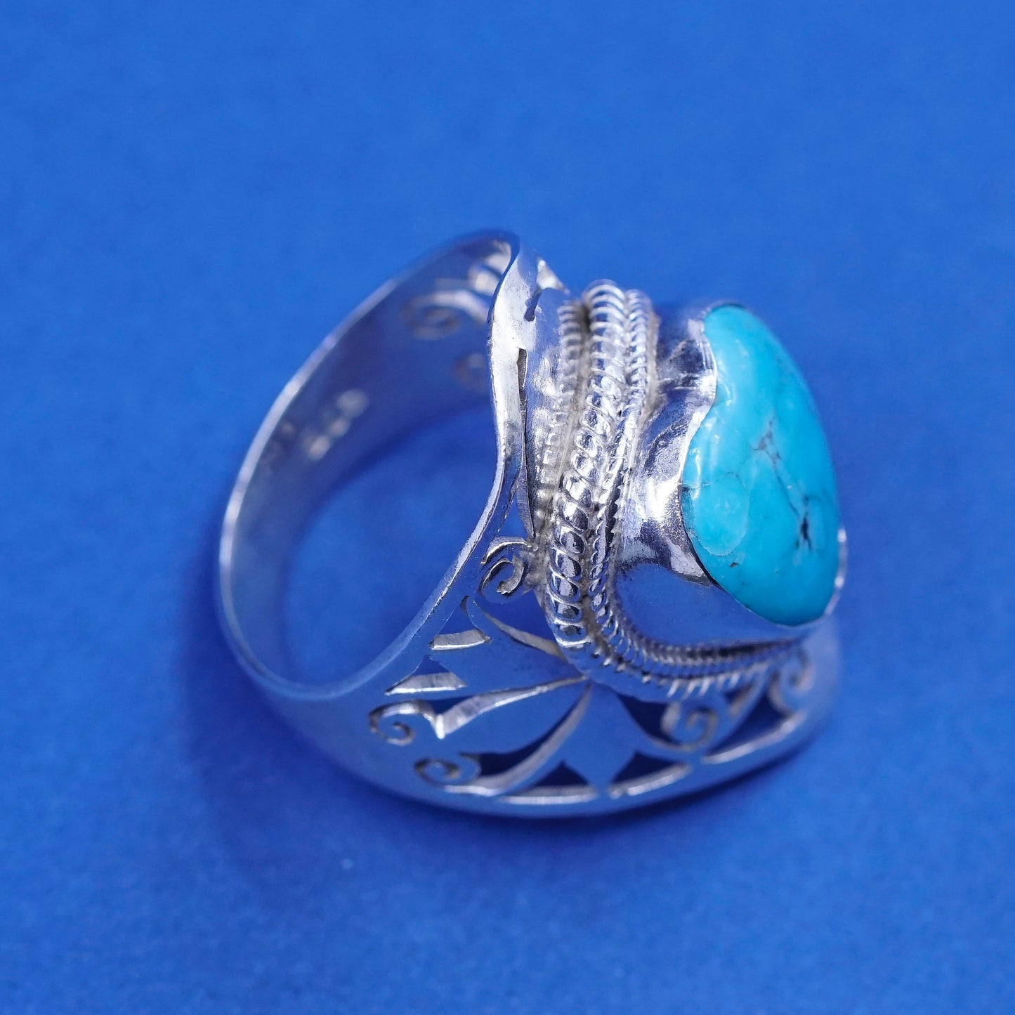 sz 7.5, Sterling 925 silver handmade ring w/ heart turquoise N swirl filigree