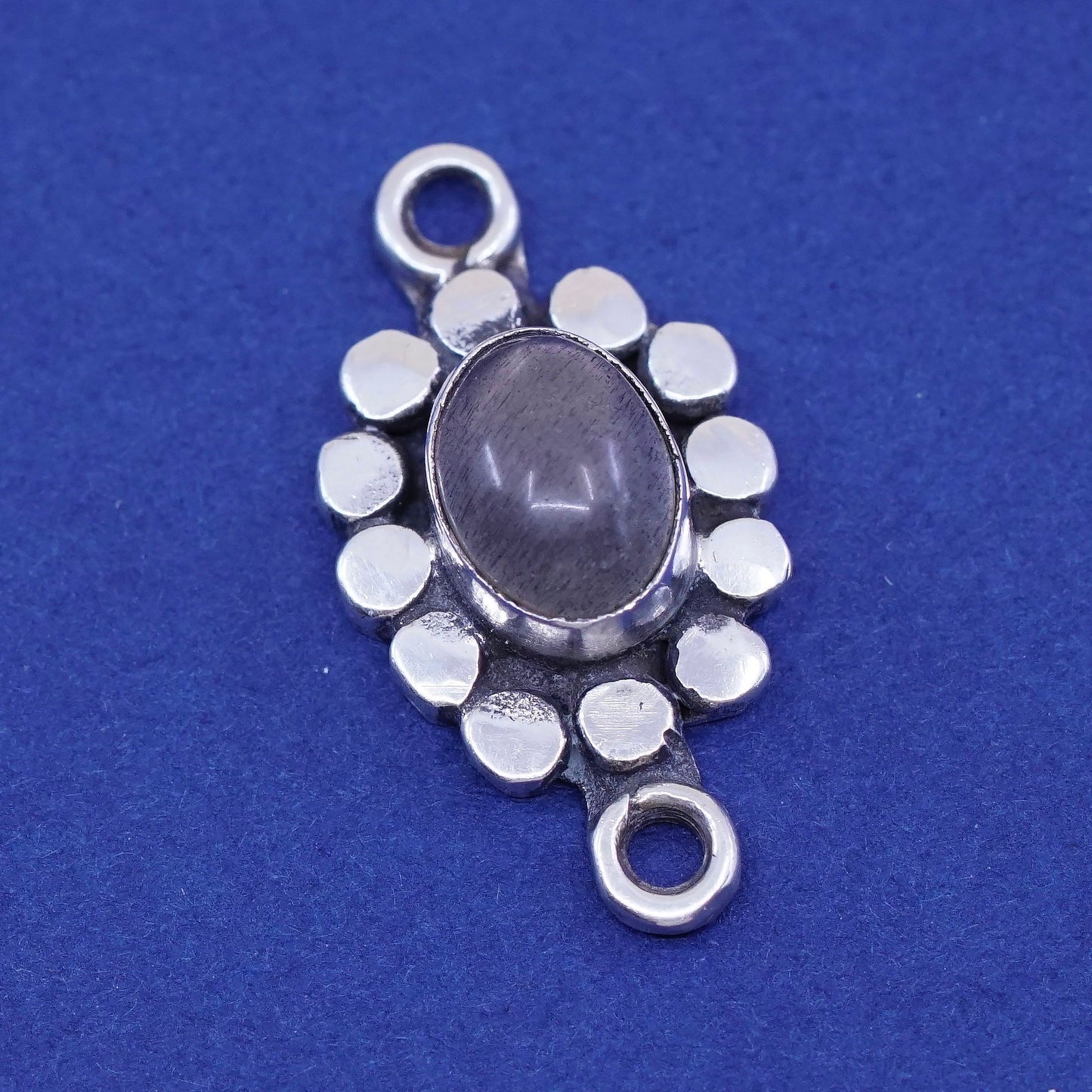 Vintage Sterling 925 silver handmade pendant with moonstone
