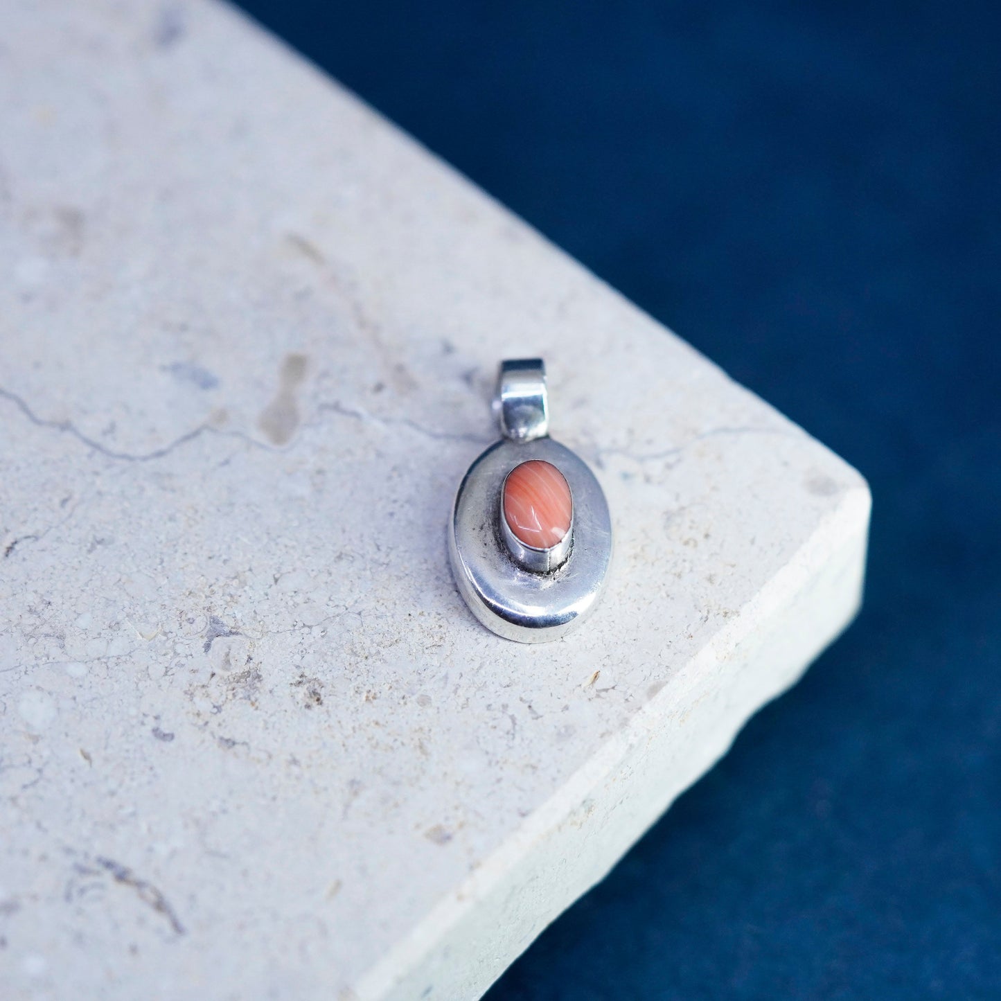 Vintage sterling 925 silver handmade pendant with fire agate