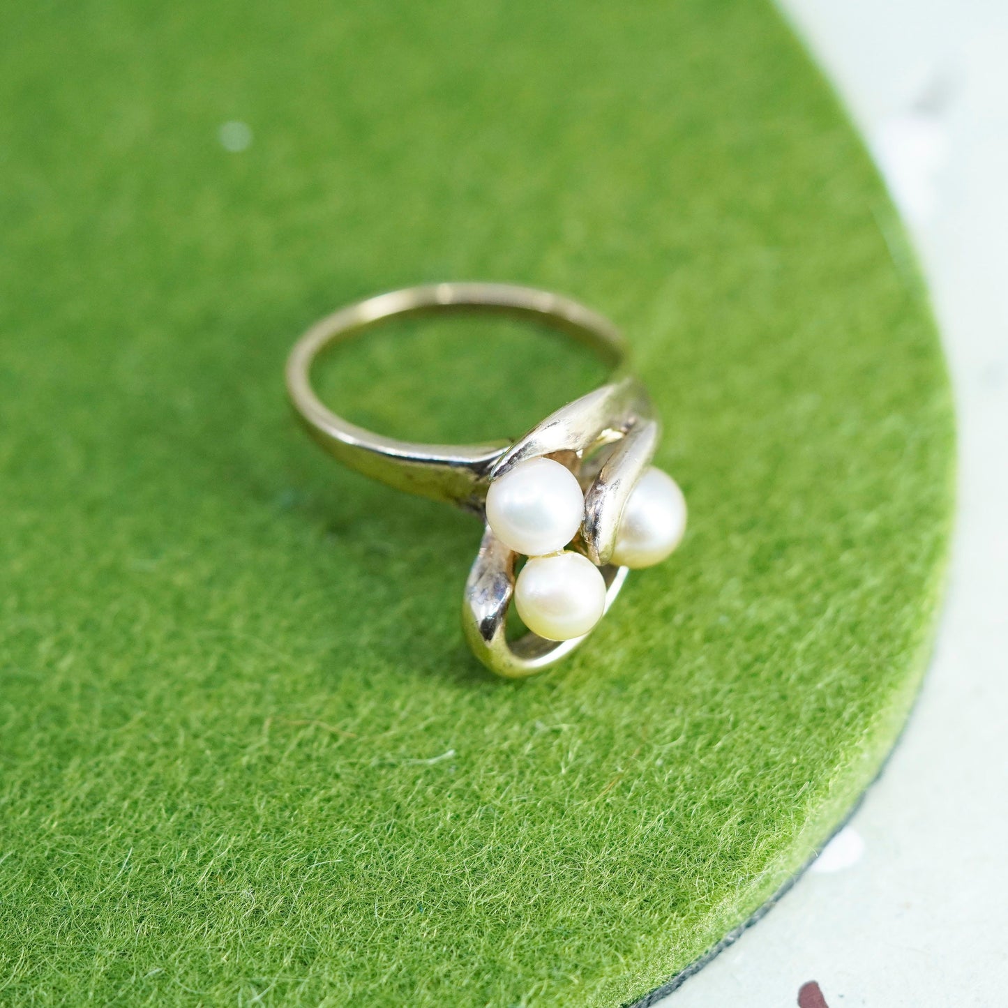 Size 8, vintage vermeil gold filled sterling 925 silver statement ring pearls