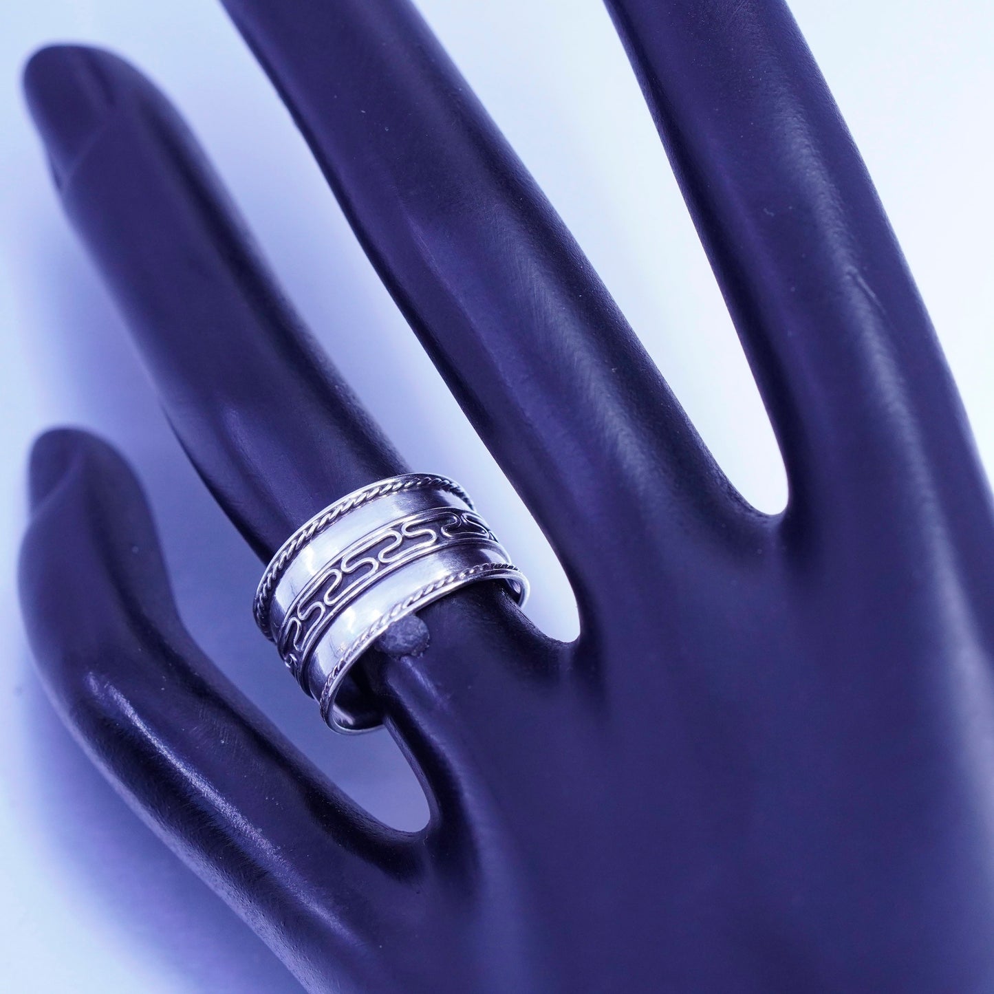 Size 6.75, vintage Sterling 925 silver handmade ring, cable band