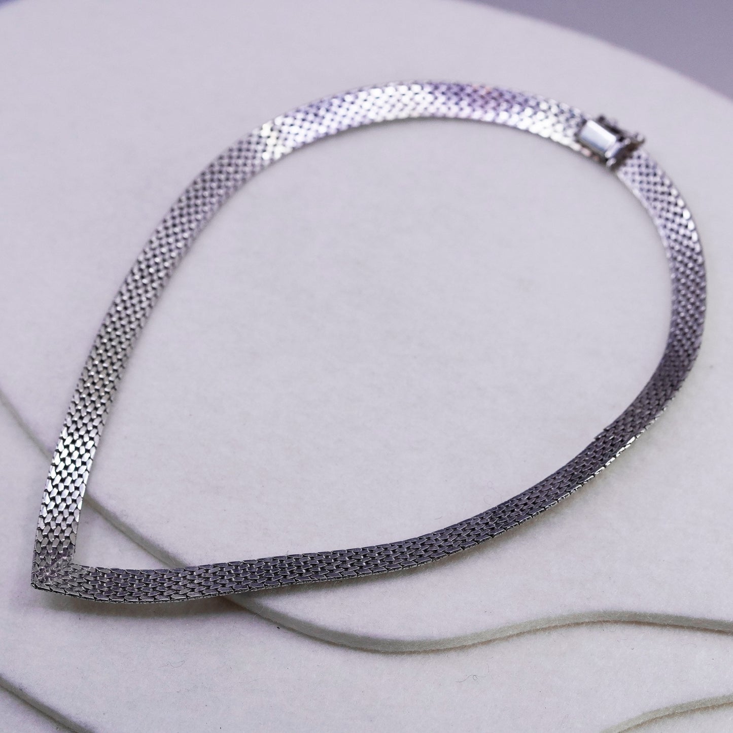 16” 8mm, Vintage Italian sterling 925 silver Riccio V shaped necklace, chain