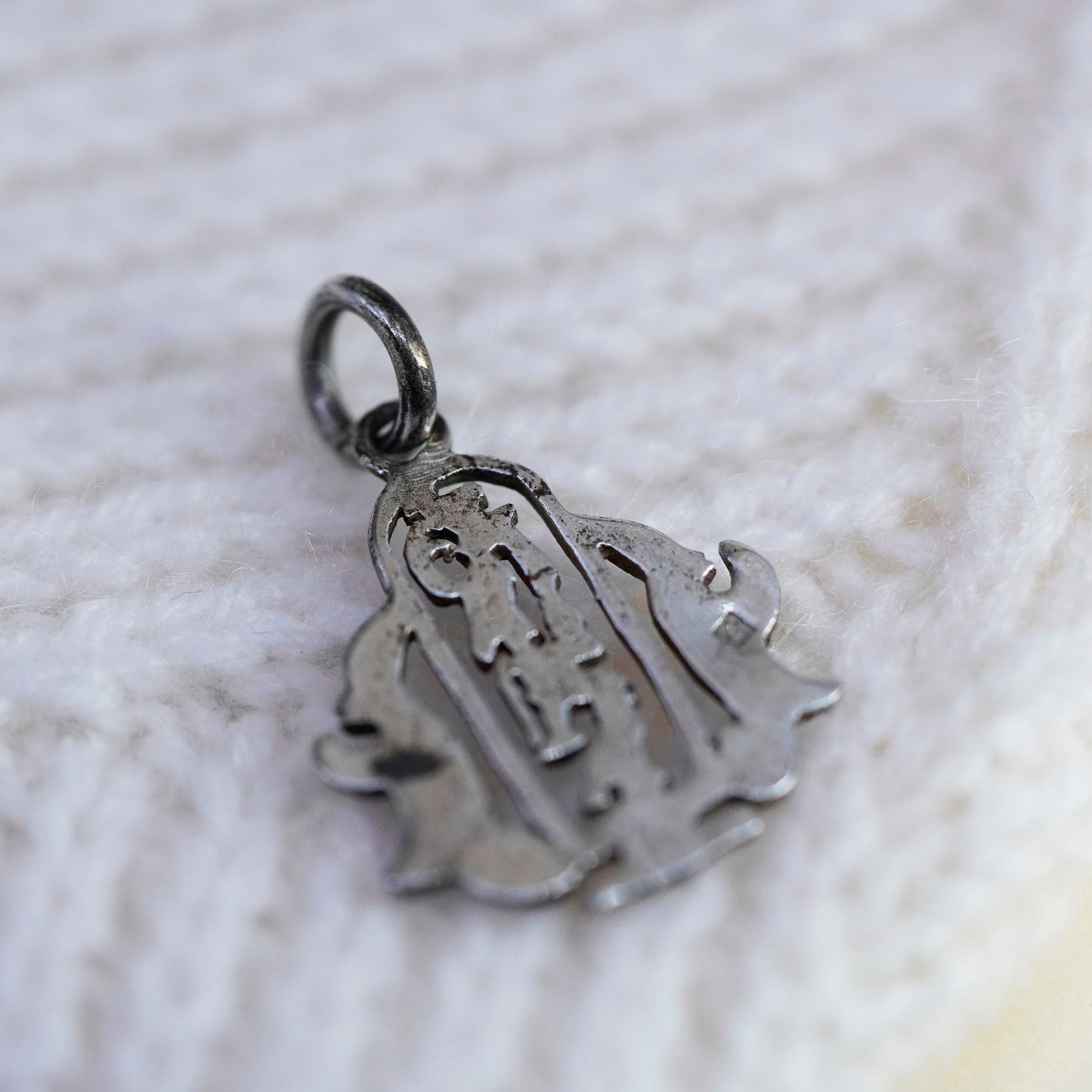 vtg Sterling silver handmade pendant, oxidized Egyptian 925 silver ankh pendant