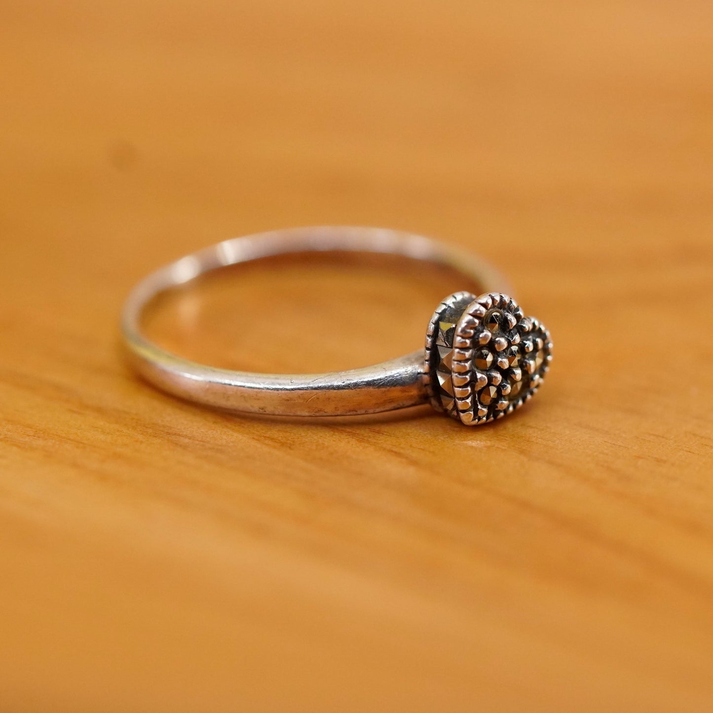 Size 5.75, vtg Judith Jack Sterling silver heart ring with marcasite, 925 band