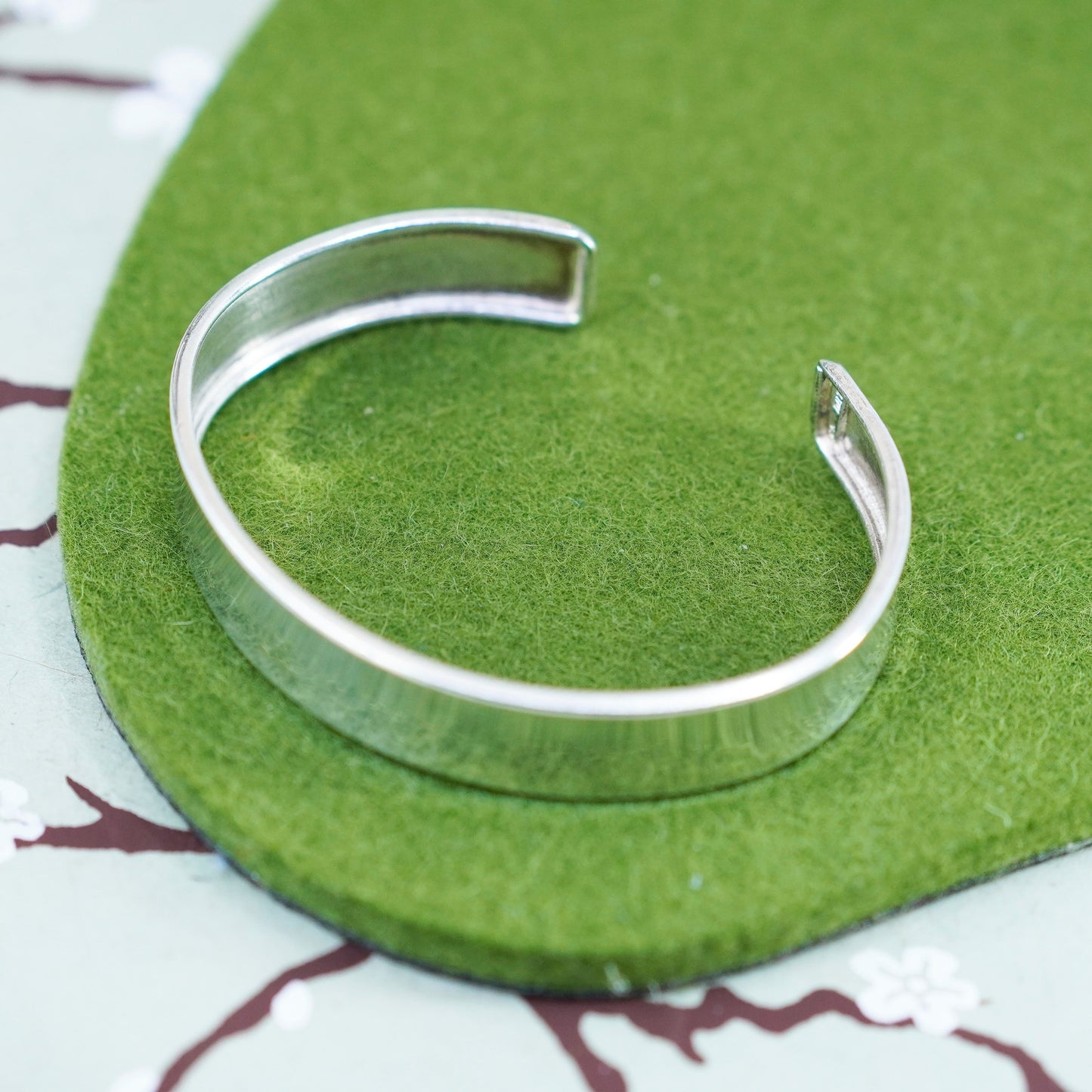 6.5”, vintage southwestern Sterling silver bracelet, modern handmade 925 cuff