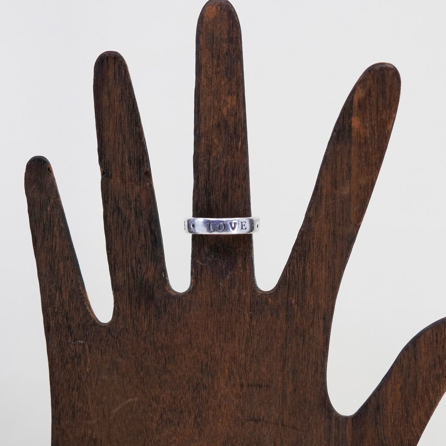 Size 5.75, VTG sterling silver ring, 925 quote band engraved “true love waits”