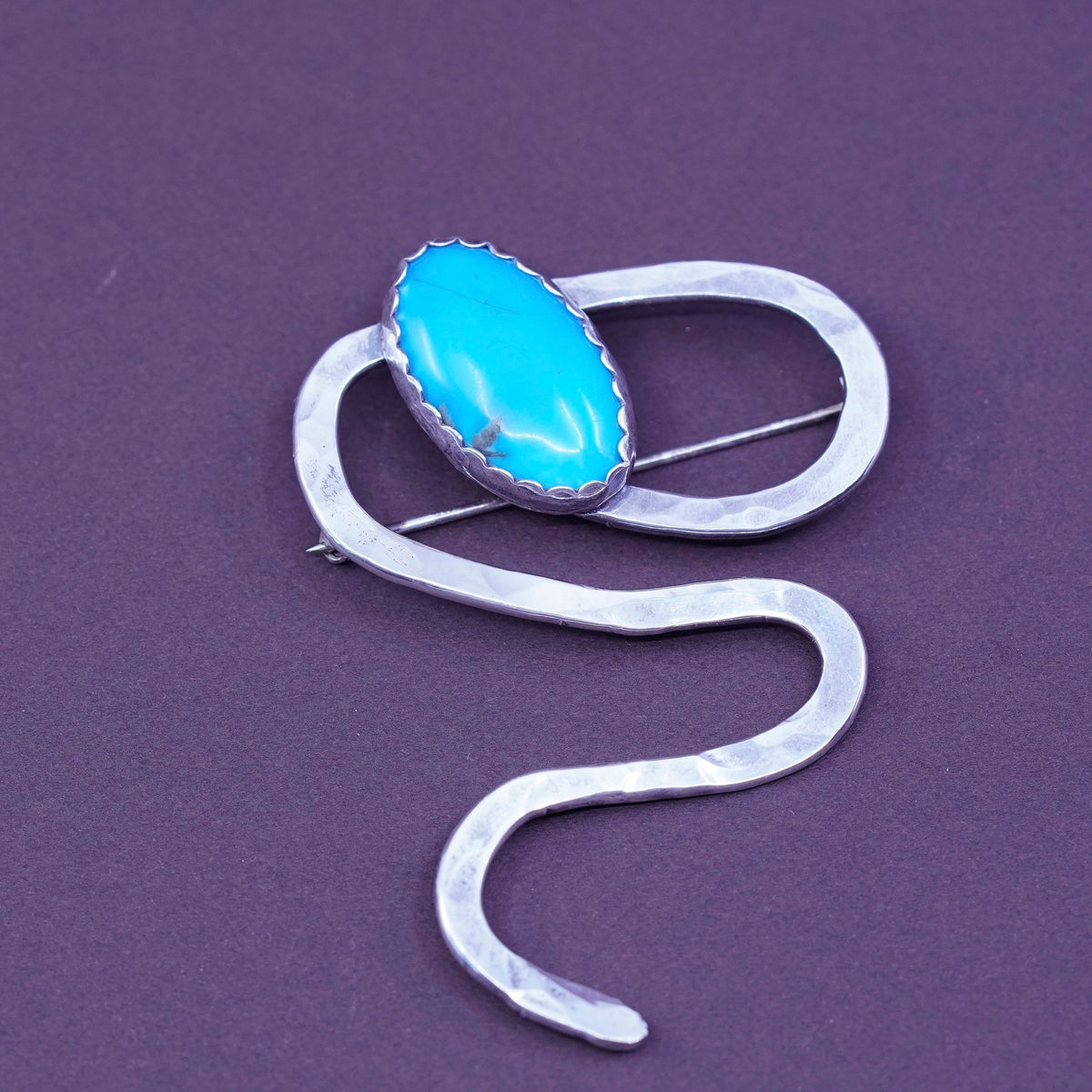 Vintage handmade sterling silver brooch, 925 hammered swirly pin with turquoise