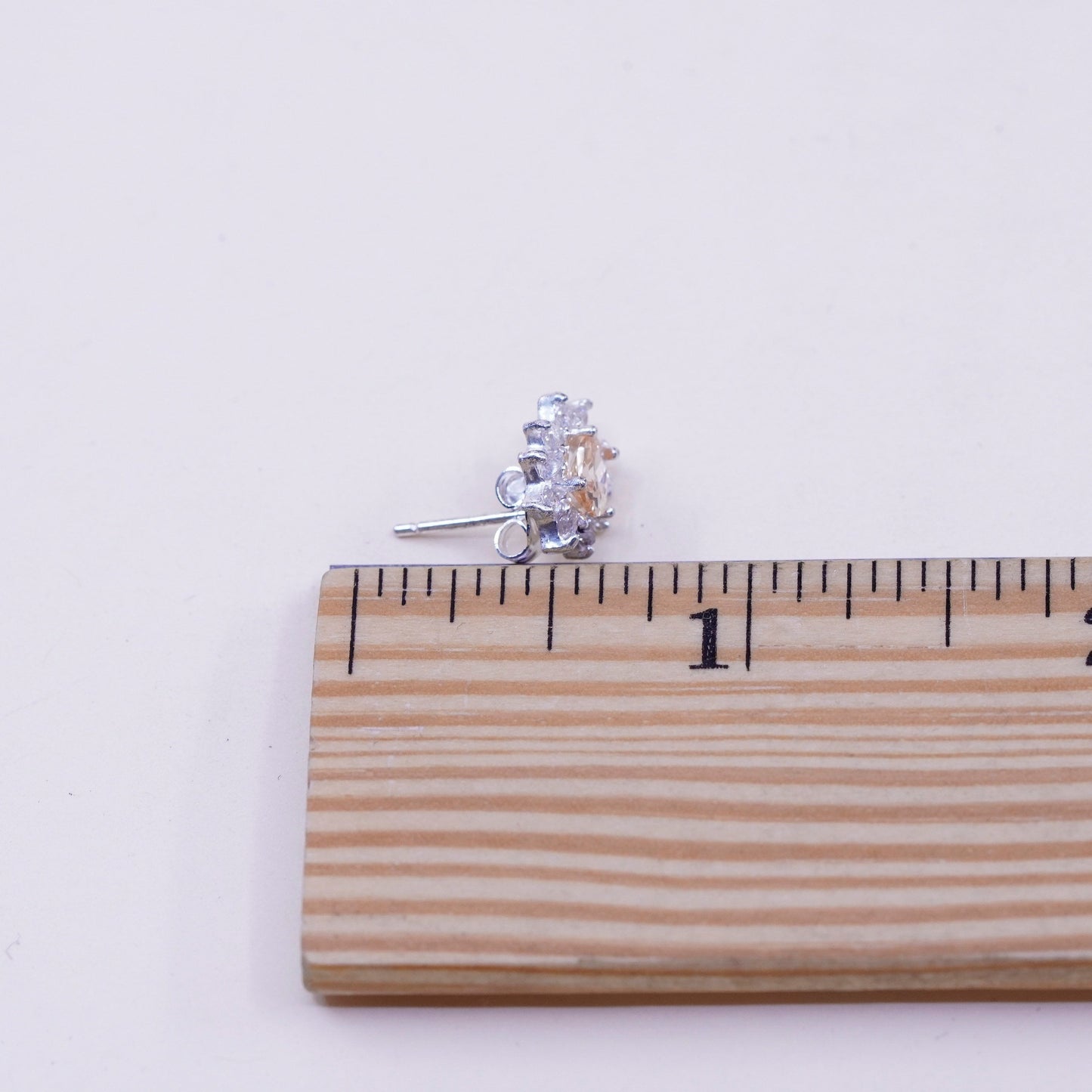 Vintage sterling silver studs earrings with citrine and cz around, earrings