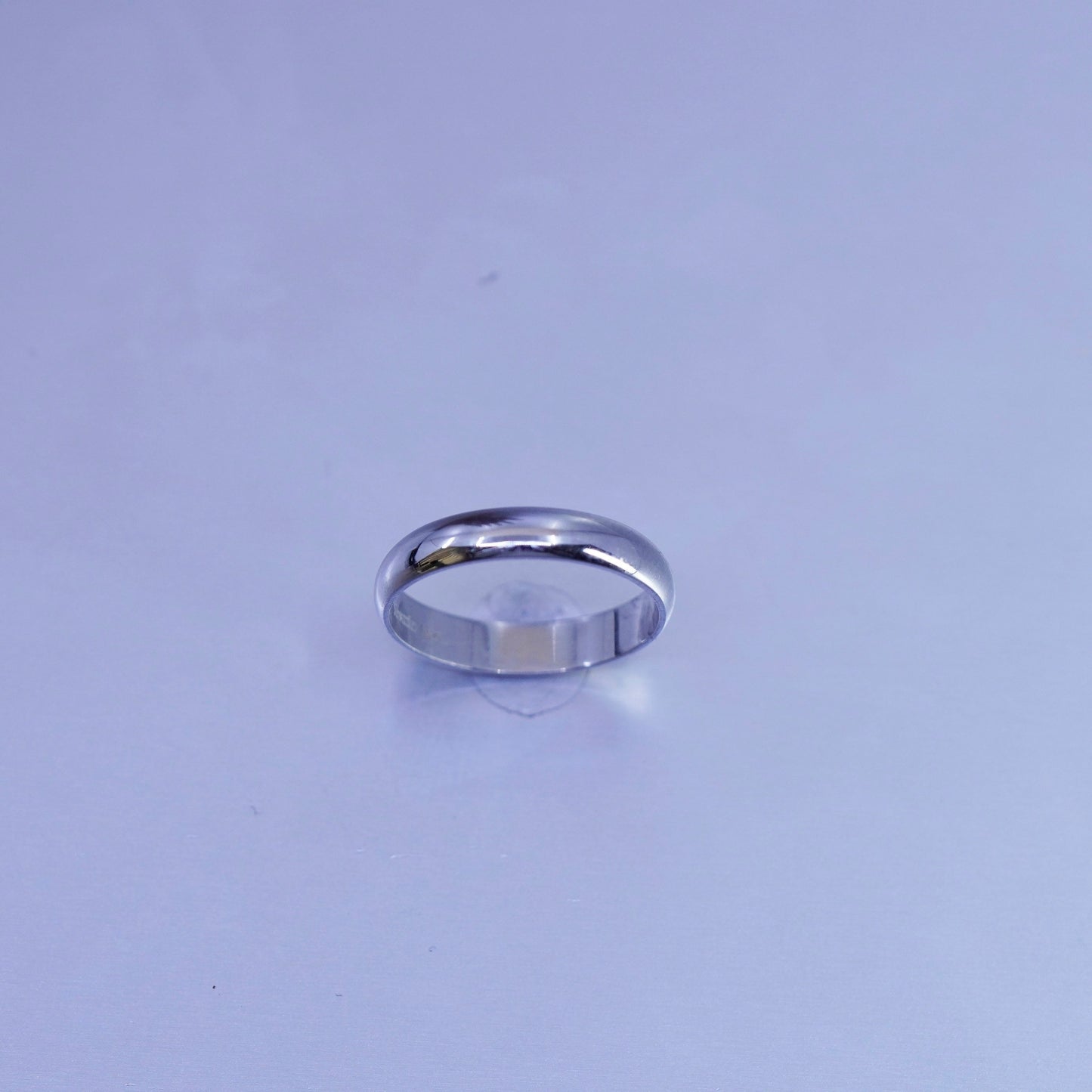 Size 6.5, vintage southwestern Sterling 925 silver wedding ring, band