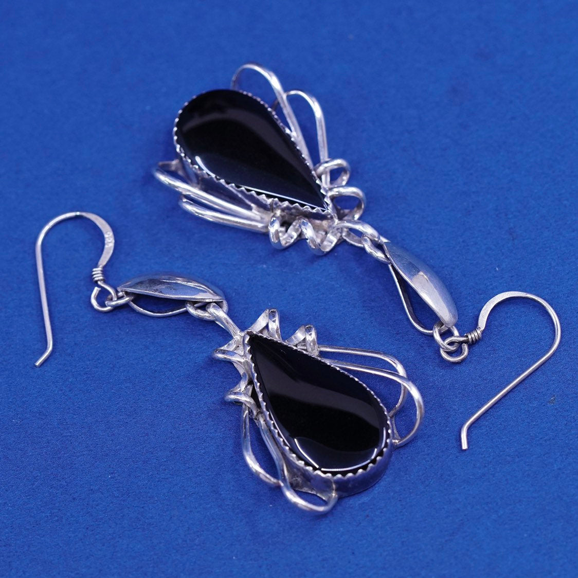 Native american MA Navajo Earrings, Sterling Silver teardrop obsidian dangles