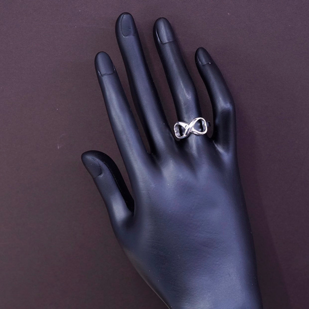 sz 8, Sterling silver handmade ring, 925 infinity band “sisters forever