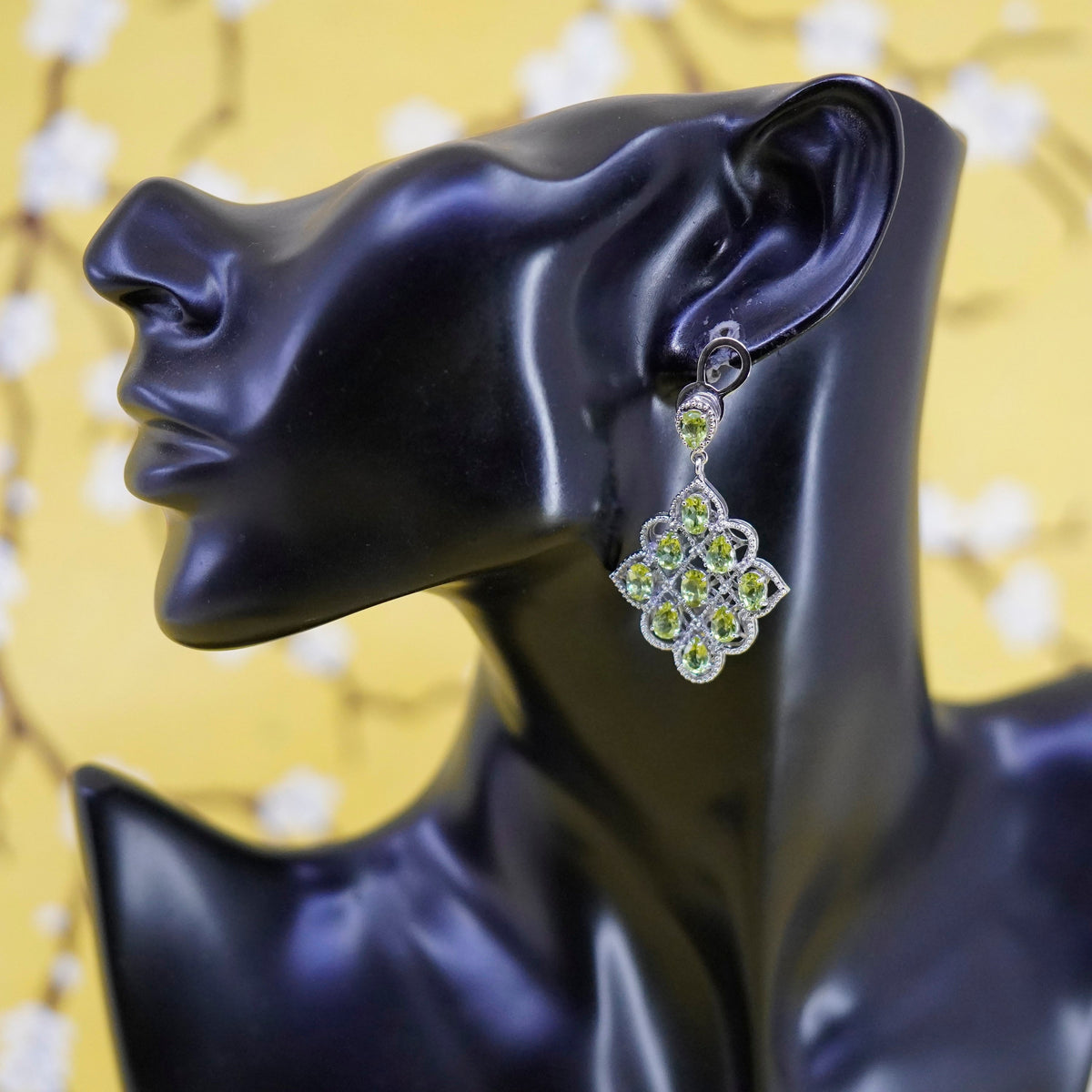 Vintage designer Sterling 925 silver handmade earrings cluster peridot diamond
