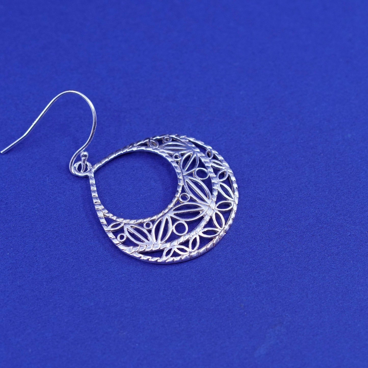 Vintage Canada Sterling silver handmade earrings, filigree 925 teardrop