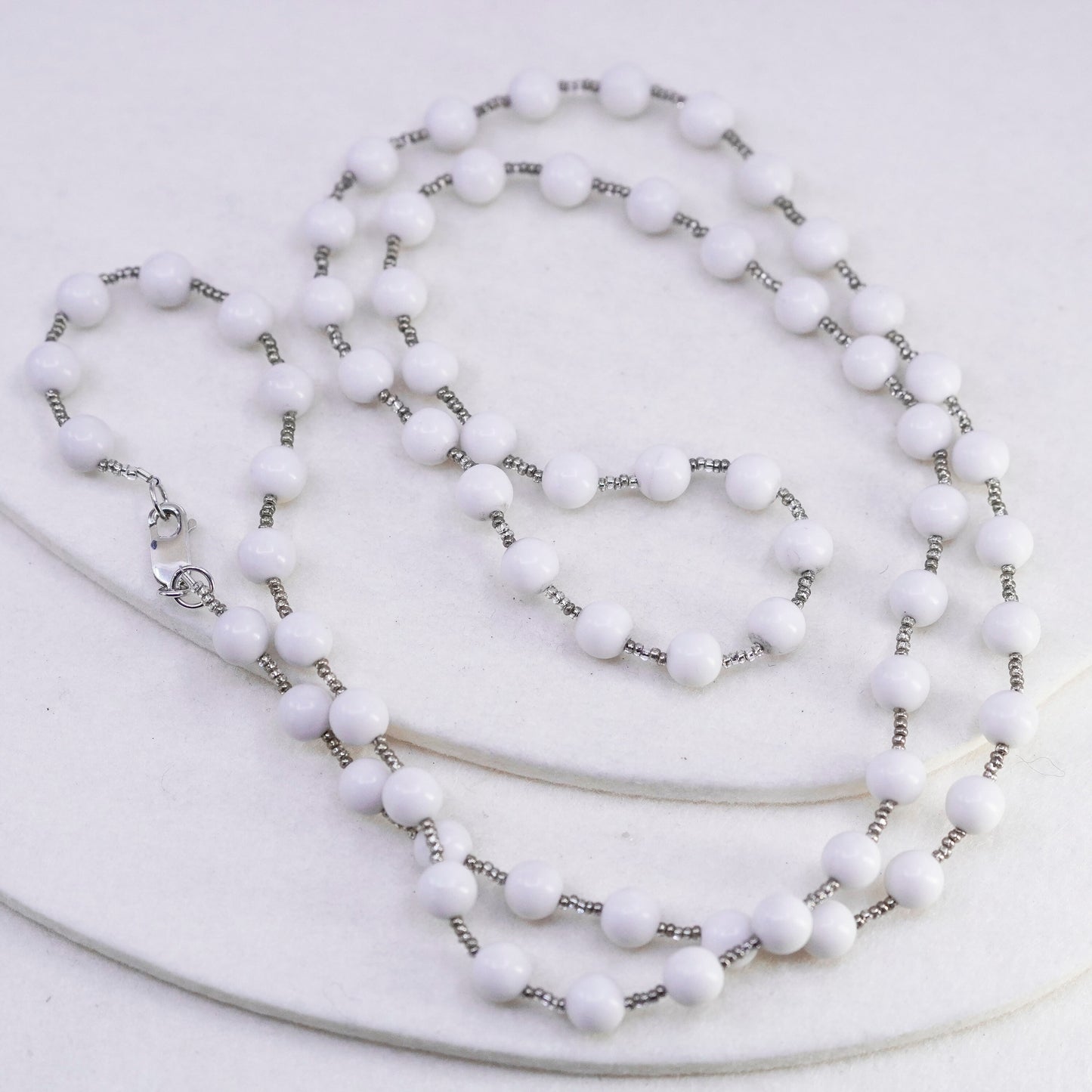 40”, vintage sterling 925 silver handmade necklace with howlite beads