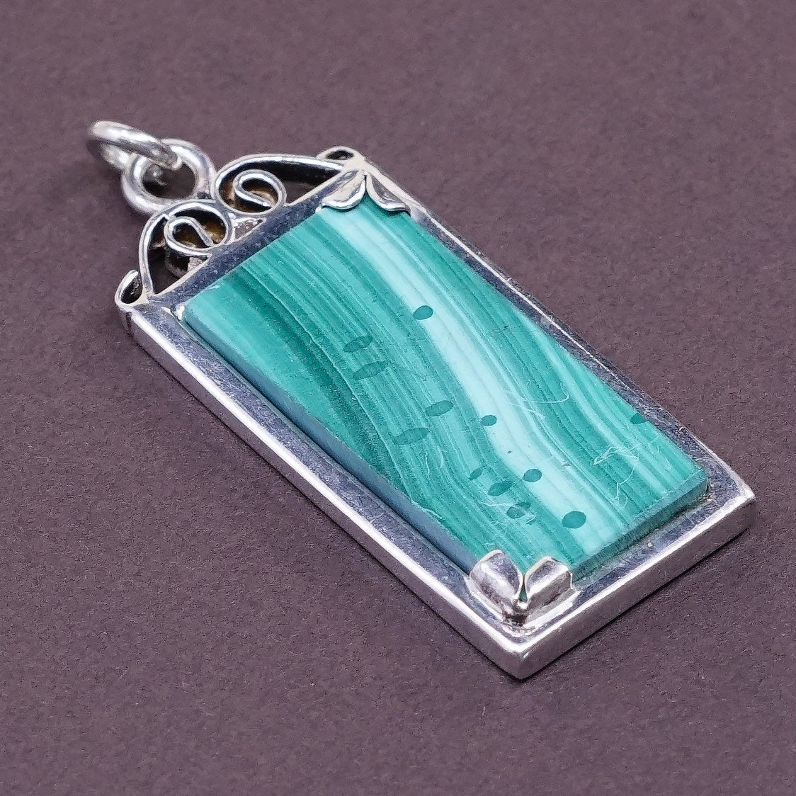 vtg mexico Sterling silver handmade pendant w/ rectangular malachite