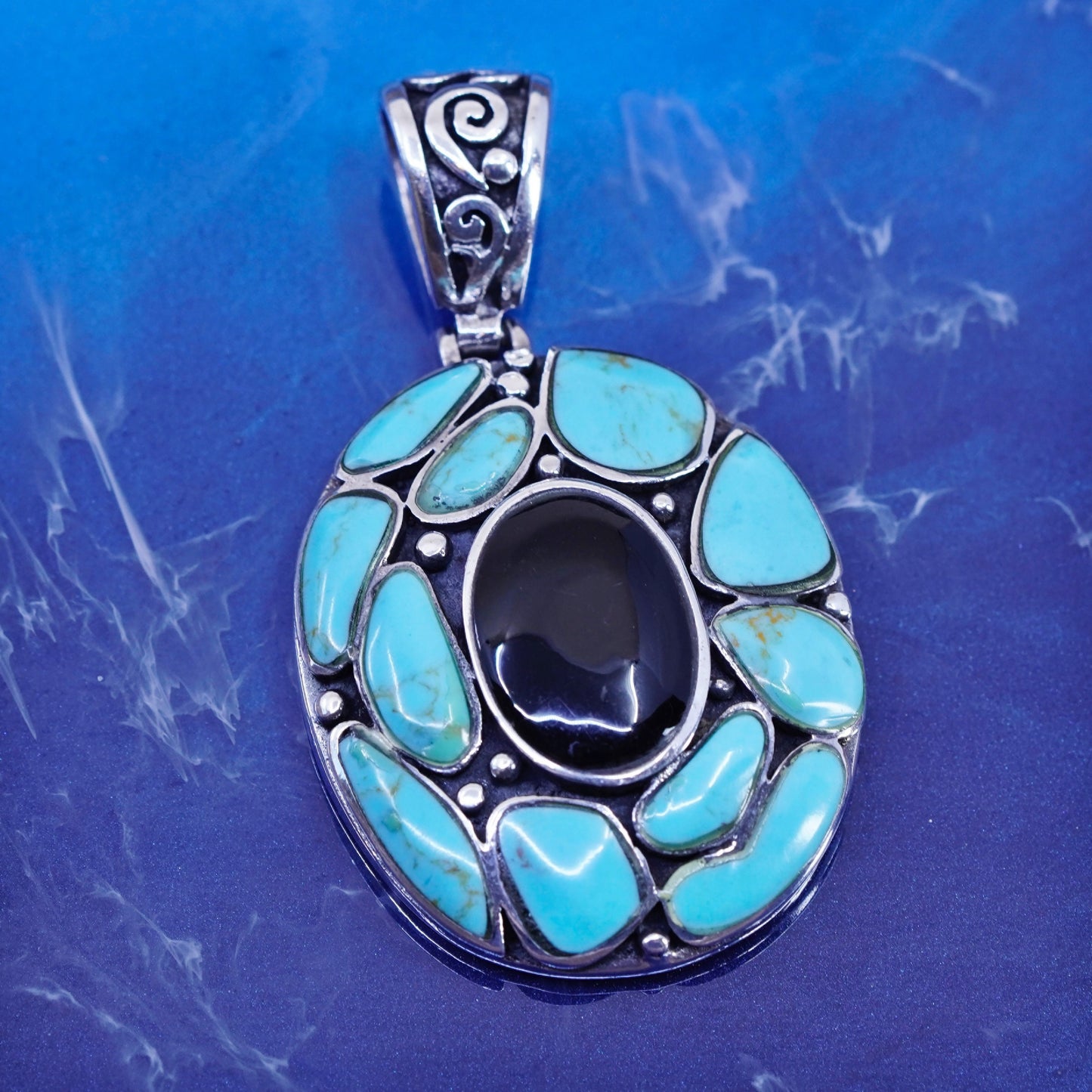 Vintage southwestern Sterling 925 silver handmade pendant with turquoise onyx