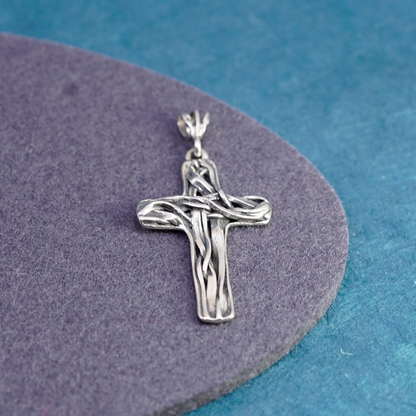Vintage Paz PZ sterling silver handmade pendant, filigree 925 cross