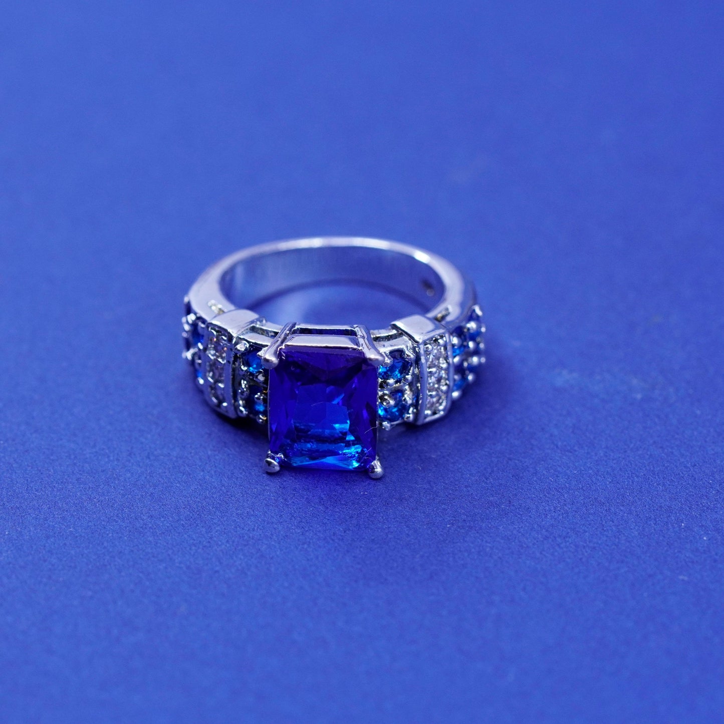 Size 6.25, vintage Sterling 925 silver engagement ring with topaz and clear cz