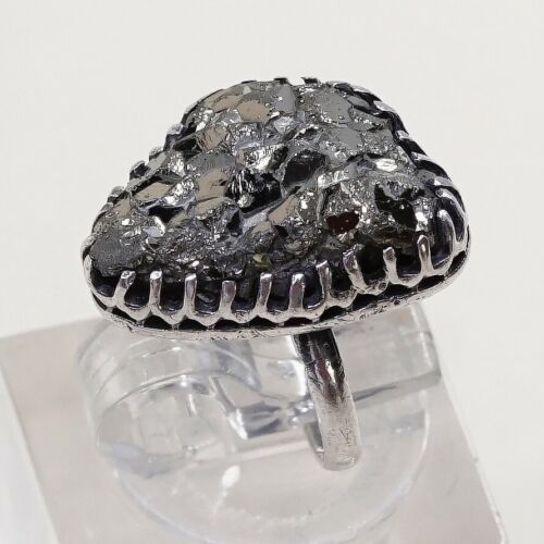 Sz 1.75, Vtg Sterling Silver Handmade Ring w/ Golden druzy quartz, Silver Tesyed