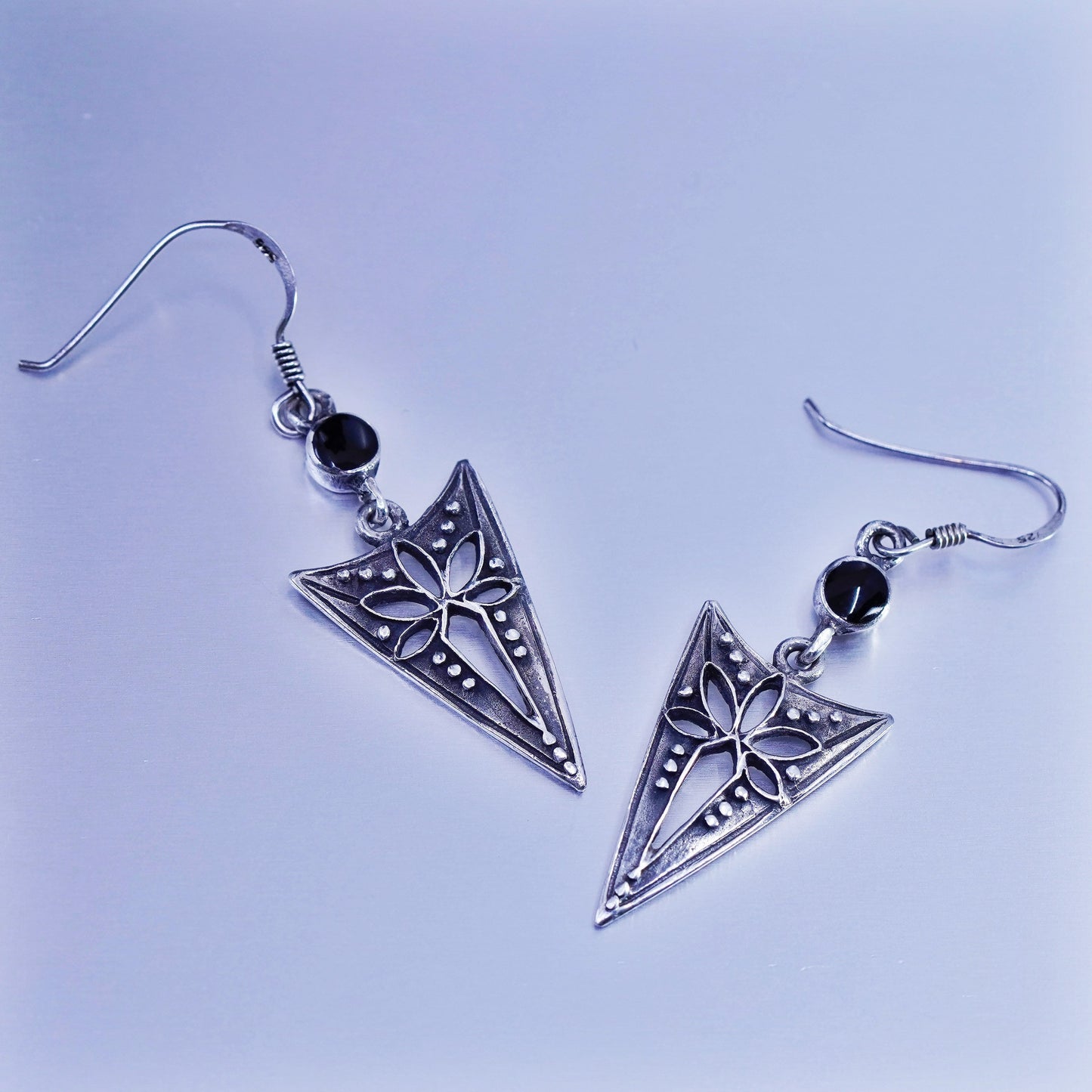 Vintage Sterling 925 silver handmade arrow earrings with black onyx and beads