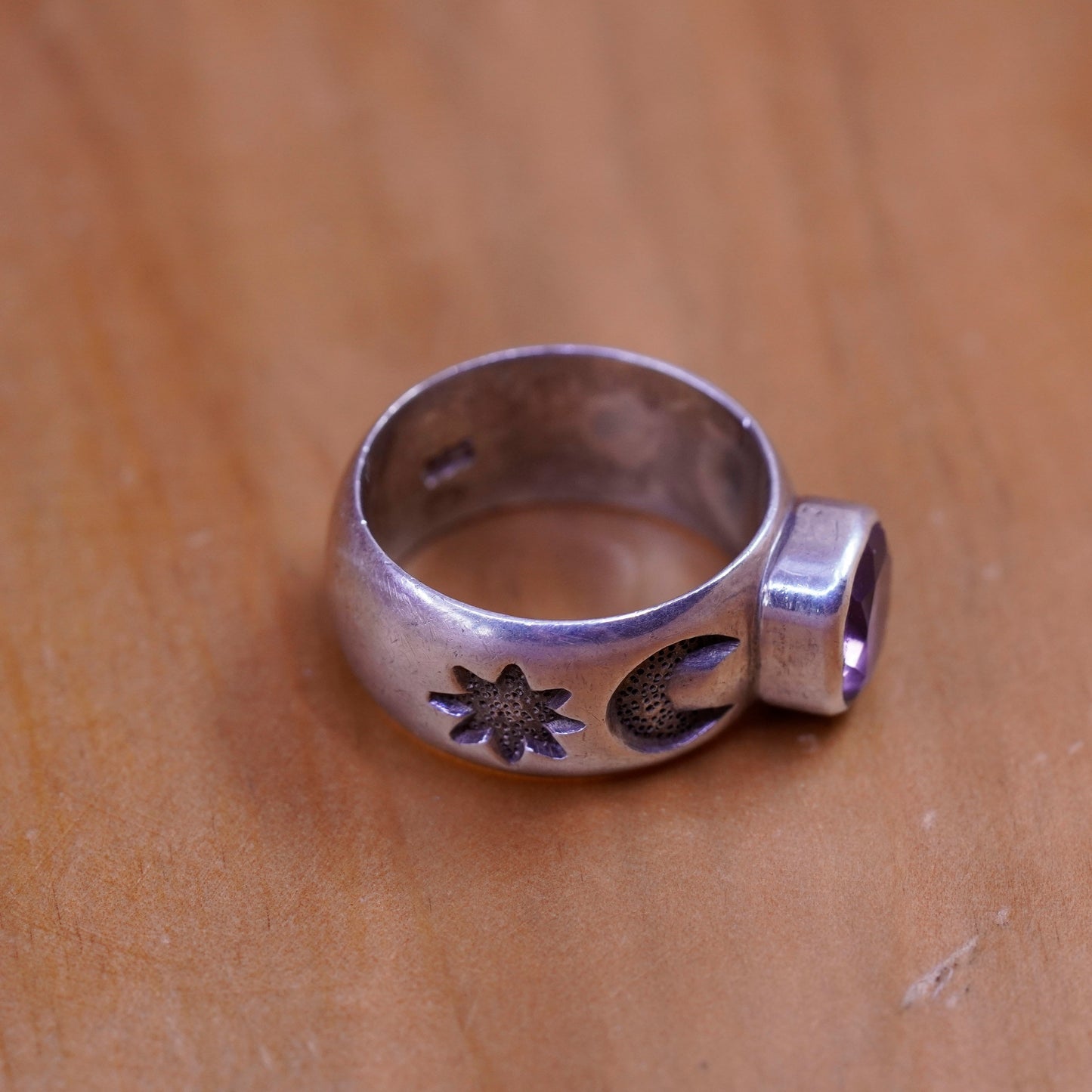 Size 6.25, Sterling silver statement ring, 925 band w/ oval amethyst moon star